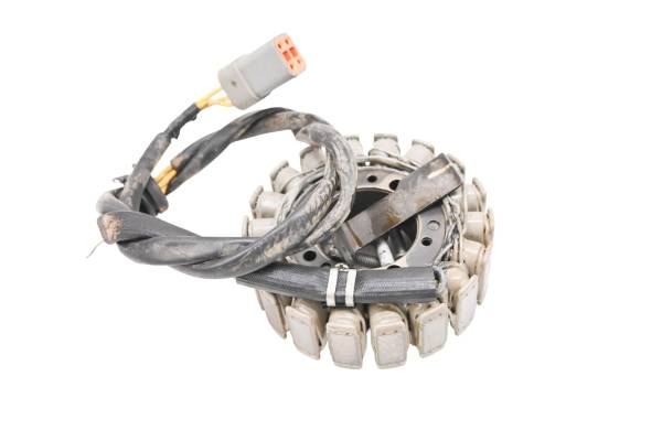 Can-Am - 11 Can-Am Outlander 400 XT 4x4 Stator