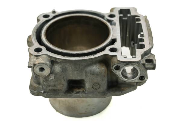 Can-Am - 18 Can-Am Commander 1000R 4x4 Limited DPS Rear Cylinder