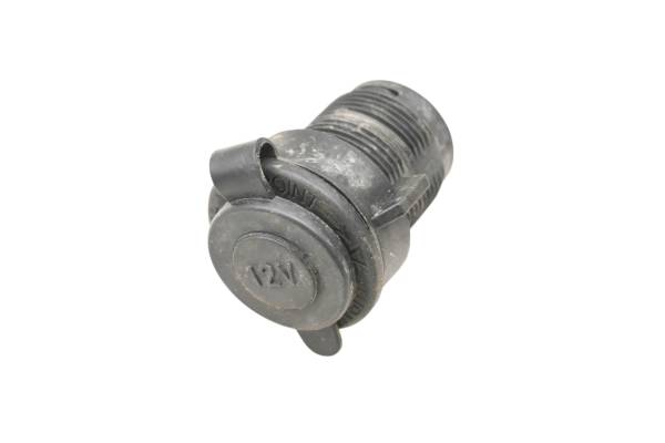 Can-Am - 16 Can-Am Maverick 1000R XRS Turbo 12 Volt Accessory Outlet 12V