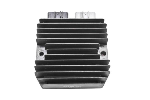 Can-Am - 10 Can-Am Spyder RT Roadster SE5 Regulator Rectifier