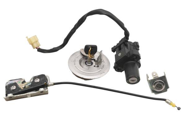 Honda - 18 Honda CBR300R Key Switch Gas Cap Lock Set