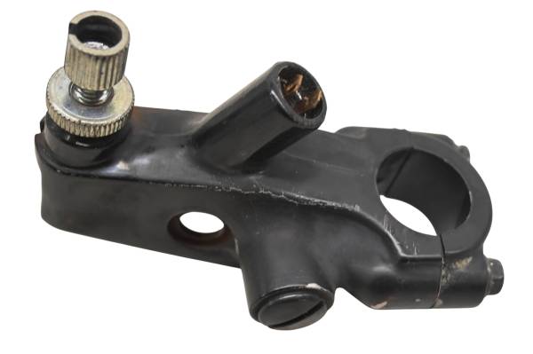 Honda - 18 Honda CBR300R Clutch Perch