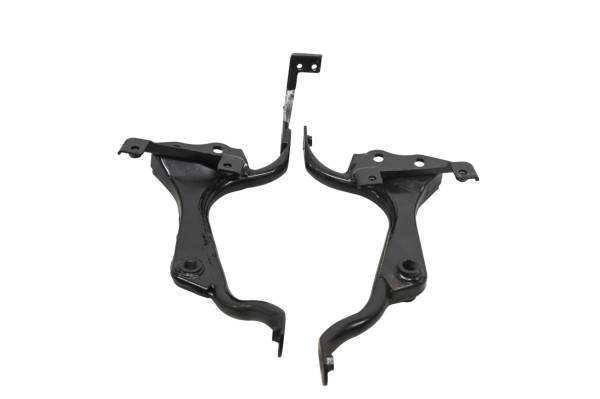 Kawasaki - 04 Kawasaki Ninja 250 Engine Bracket Mounts EX250