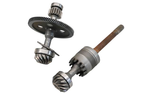Polaris - 12 Polaris Sportsman 500 HO 4x4 Transmission Bevel Gears Output Shaft