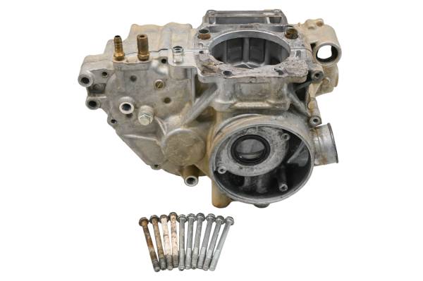 Polaris - 12 Polaris Sportsman 500 HO 4x4 Crankcase Center Crank Case