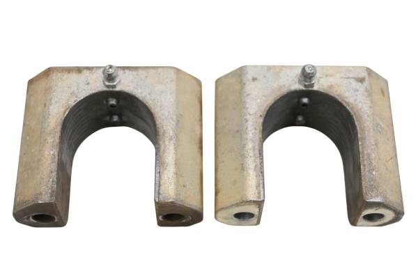 Can-Am - 18 Can-Am Outlander Max 650 XT 4x4 Sway Bar Bushing Brackets