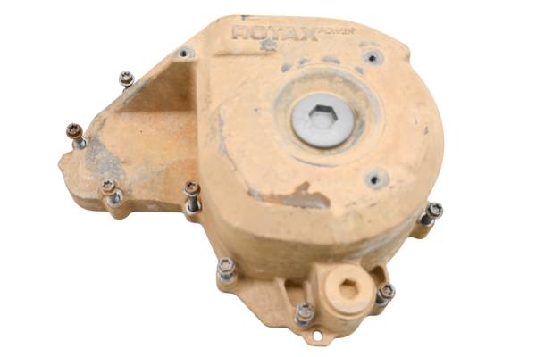 Can-Am - 18 Can-Am Outlander Max 650 XT 4x4 Stator Cover