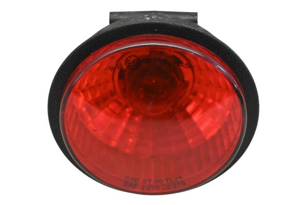 Can-Am - 18 Can-Am Outlander Max 650 XT 4x4 Tail Brake Light