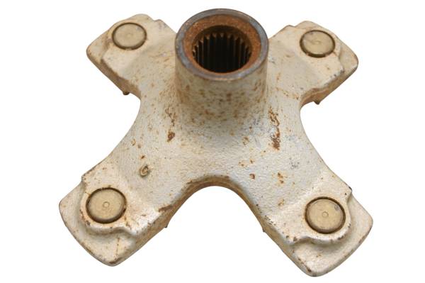 Kawasaki - 04 Kawasaki KFX700 2x4 Rear Wheel Hub Left Or Right V-Force