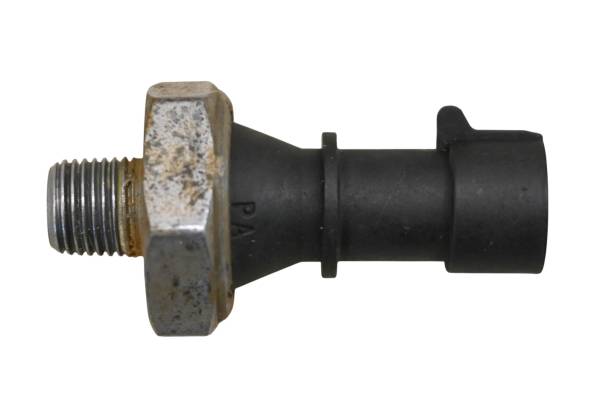 Can-Am - 18 Can-Am Outlander Max 650 XT 4x4 Oil Pressure Switch