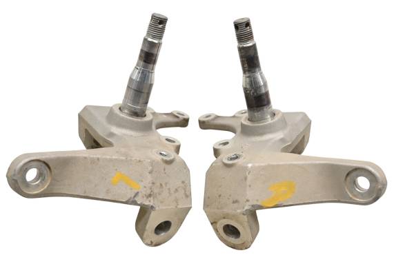 Suzuki - 08 Suzuki LTR450R Front Spindles Knuckles Left & Right Quadracer 450