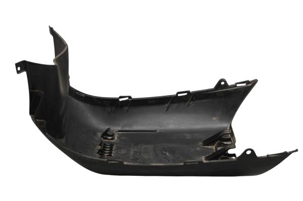 Honda - 16 Honda Metropolitan 50 Lower Cover NCW50