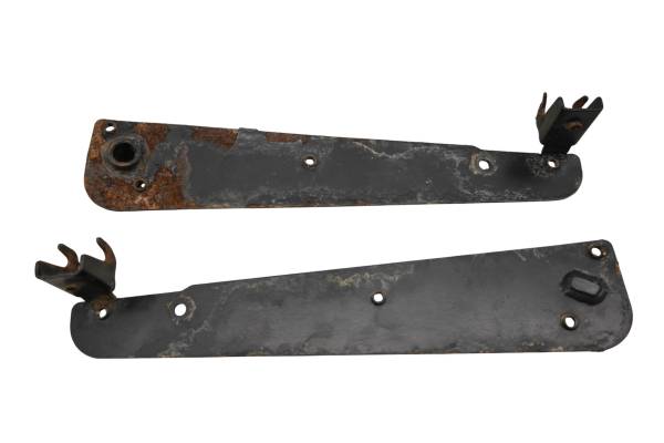 Polaris - 18 Polaris Ranger 500 2x4 Tailgate Catch Brackets Mounts