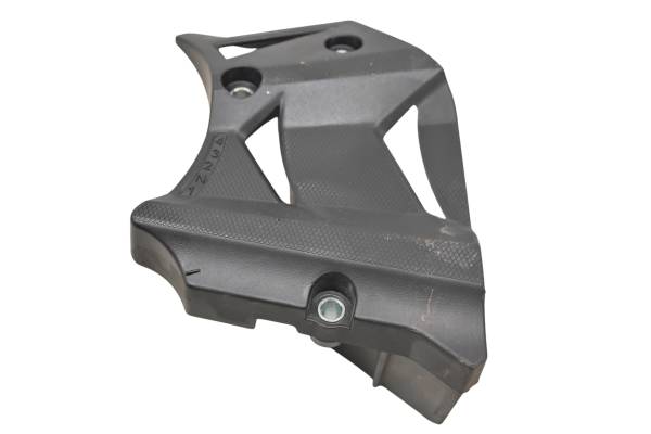 Kawasaki - 25 Kawasaki Z125 Pro Chain Guard Case Saver