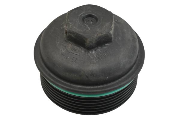 Polaris - 19 Polaris Slingshot SL Oil Filter Cover