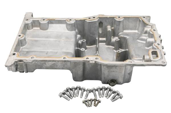 Polaris - 16 Polaris Slingshot SL Oil Pan Cover