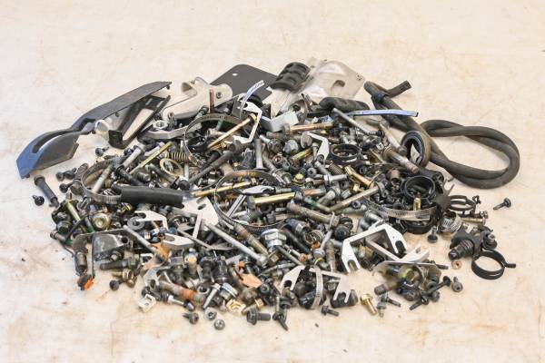 Polaris - 16 Polaris Slingshot SL Hardware Set Nuts & Bolts