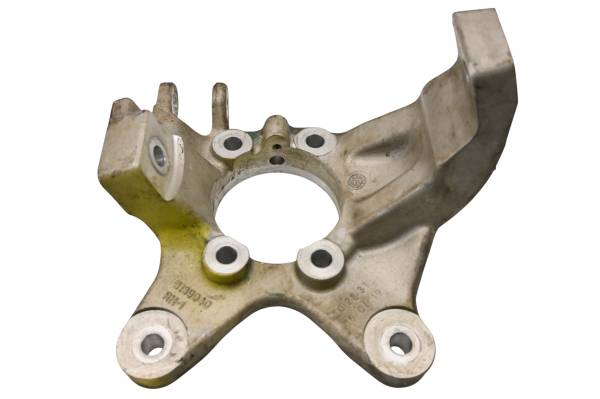 Polaris - 16 Polaris Slingshot SL Front Right Spindle Knuckle
