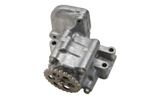 Kubota - 23 Kubota RTV-XG850 Oil Pump Sidekick 850