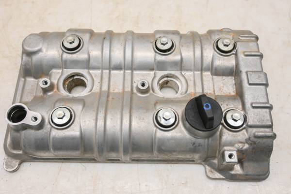 Kubota - 23 Kubota RTV-XG850 Valve Cover Sidekick 850