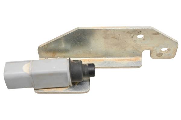 Kubota - 18 Kubota RTV-XG850 Brake Switch & Bracket Sidekick 850