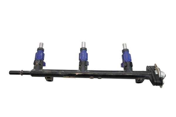 Yamaha - 16 Yamaha YXZ1000R Fuel Injectors & Rail