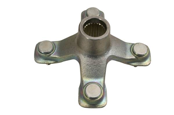 Yamaha - 24 Yamaha YFZ450R Rear Wheel Hub Left Or Right