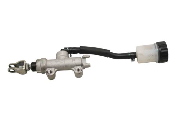 Kawasaki - 22 Kawasaki Ninja 650 Rear Brake Master Cylinder EX650