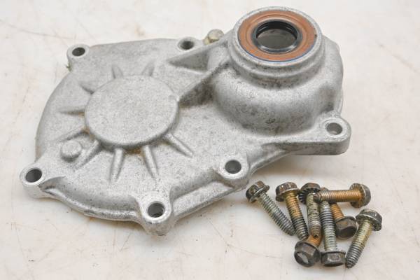 Polaris - 02 Polaris Sportsman 700 4x4 Transmission Output Cover
