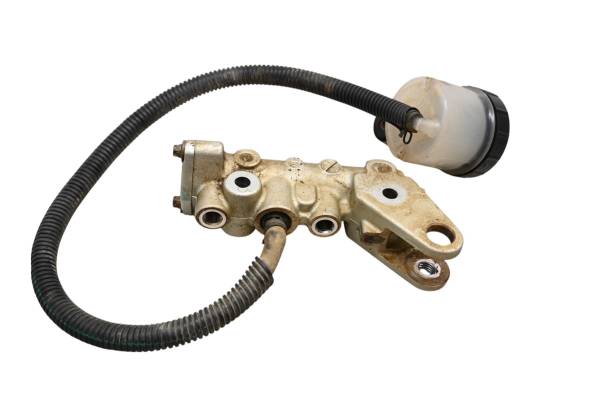 Can-Am - 19 Can-Am Outlander 570 XMR Rear Brake Master Cylinder