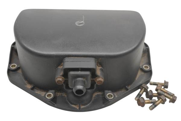 Polaris - 02 Polaris Sportsman 700 4x4 Valve Cover