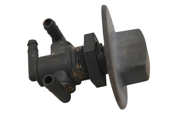 Polaris - 02 Polaris Sportsman 700 4x4 Fuel Petcock