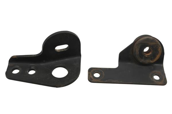 Polaris - 02 Polaris Sportsman 700 4x4 Engine Brackets Motor Mounts