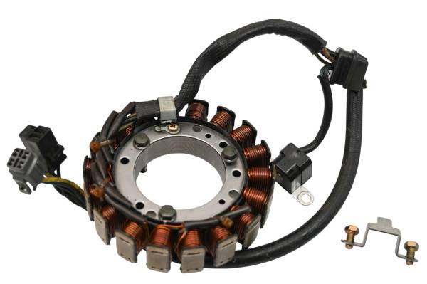 Suzuki - 03 Suzuki Vinson 500 4x4 Stator LTA500F