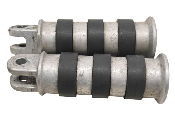 Honda - 02 Honda Shadow Spirit Rear Foot Pegs VT1100C