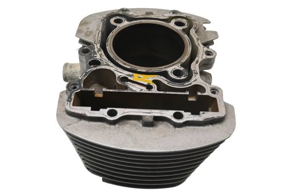 Honda - 02 Honda Shadow Spirit Rear Cylinder VT1100C