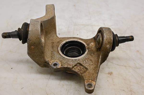 Kawasaki - 06 Kawasaki Brute Force KVF750B Front Right Spindle Knuckle