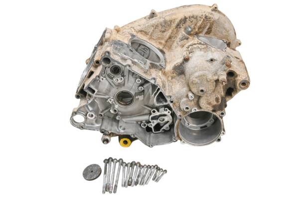 Kawasaki - 05 Kawasaki Brute Force 750 4x4i Crankcase Center Crank Case KVF750