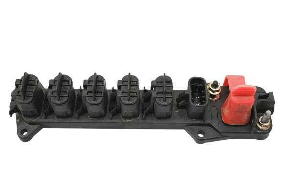 Polaris - 23 Polaris Ranger XP 1000 6 Position Terminal Block