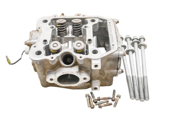 Polaris - 03 Polaris Sportsman 500 6x6 Cylinder Head