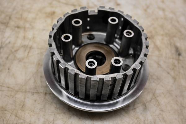 Suzuki - 24 Suzuki GSX-R750 Inner Clutch Hub