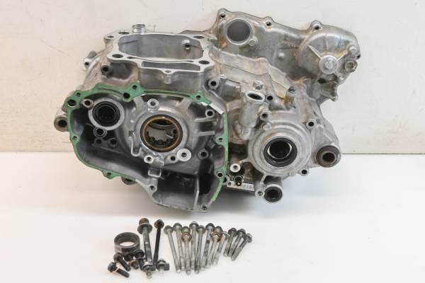 Honda - 08 Honda TRX450ER Crankcase Center Crank Case