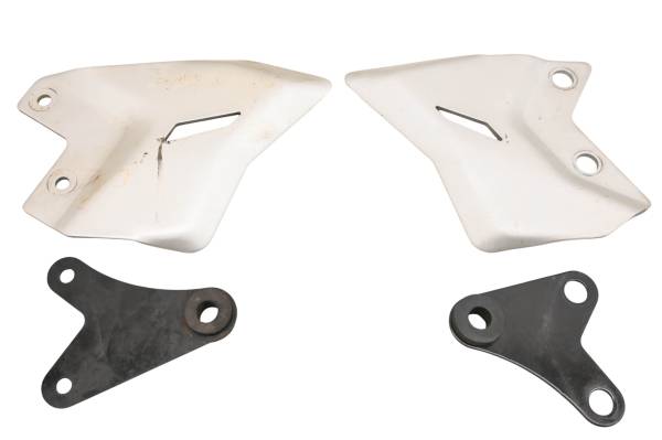 Kawasaki - 21 Kawasaki Ninja 650 Left & Right Heel Guards & Brackets EX650