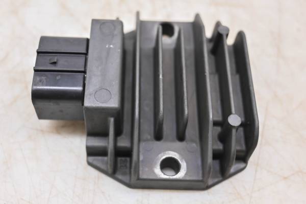 Honda - 22 Honda CB300R ABS Regulator Rectifier