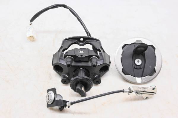 Kawasaki - 18 Kawasaki Ninja 650 ABS Key Switch Gas Cap & Seat Latch EX650K