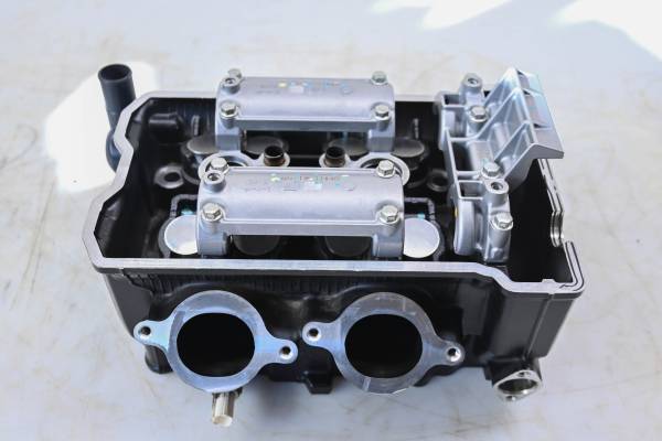 Kawasaki - 18 Kawasaki Ninja 650 ABS Cylinder Head EX650K