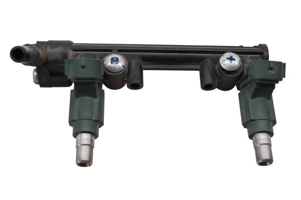 Kawasaki - 11 Kawasaki Versys 650 Fuel Rail & Injectors KLE650