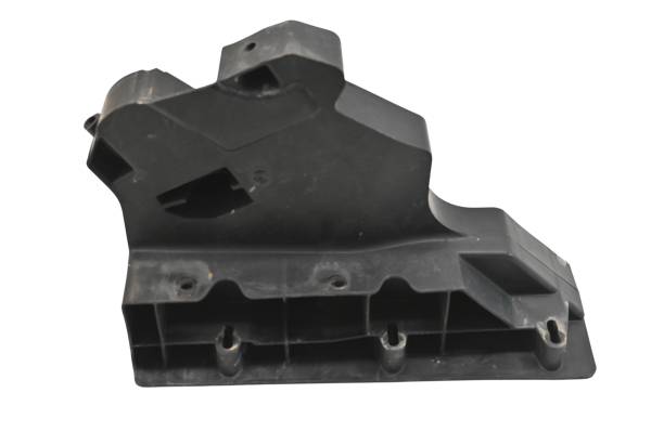 Can-Am - 22 Can-Am Defender XT HD10 Right Hand Support Bracket Mount