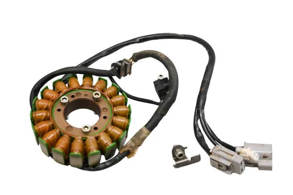 Yamaha - 16 Yamaha YXZ1000R Stator