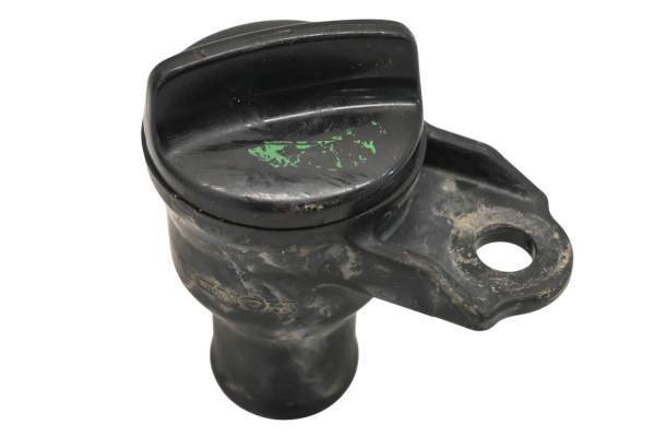 Honda - 19 Honda Talon 1000R Oil Filler Neck Tube & Cap
